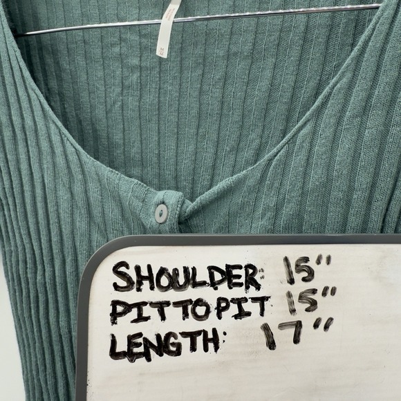 Free People Little Cutie Turquoise Button Down Crop Top Ribbed Size Medium - Picture 7 of 7